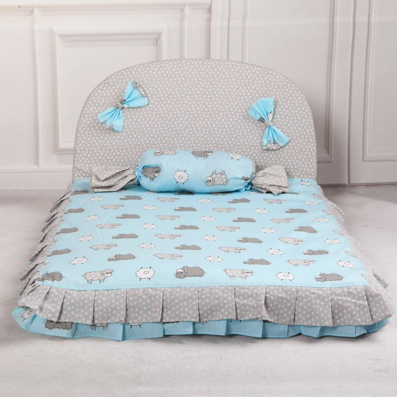 Lovely Dog Bed/Sofa Pad in an adorable pattern. Pamper your favorite prince or princess.