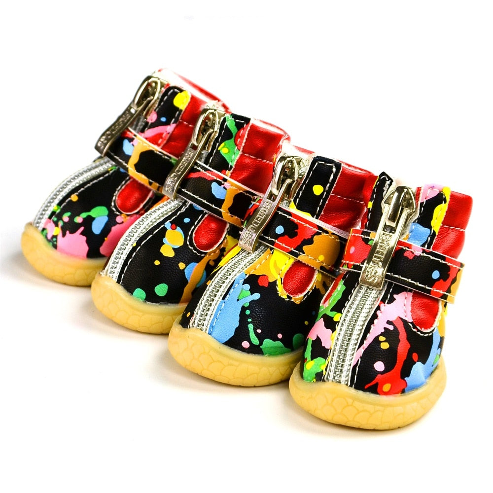 Newest Pet Dog Shoes Winter or Summer Super Warm White Black. Retro Pattern.  4pcs/set Dog Boots Zipper Anti-Slip XS XL Shoes Snow Cute